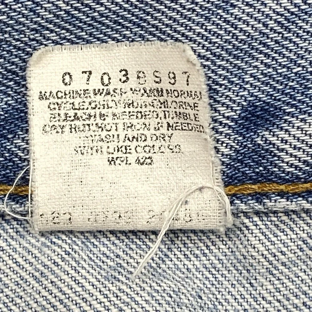 Vintage Levi's 550‎ Relaxed Fit Light Washed Men's 42x30 Denim Retro Distressed